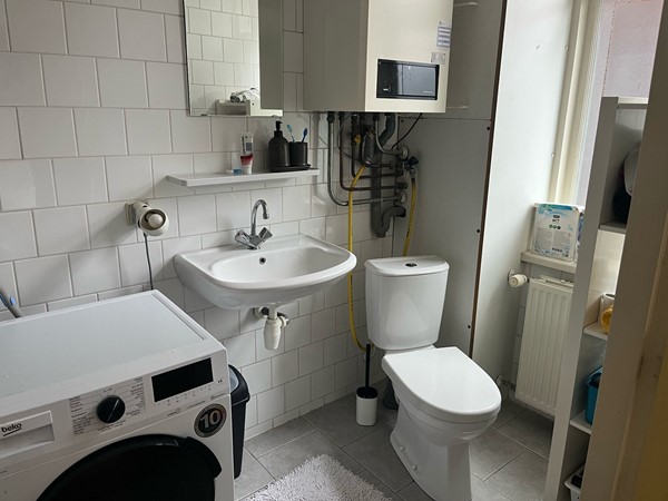 Foto - Verhuurd: Dr. Van Mierlostraat 37D, 4811 NK Breda